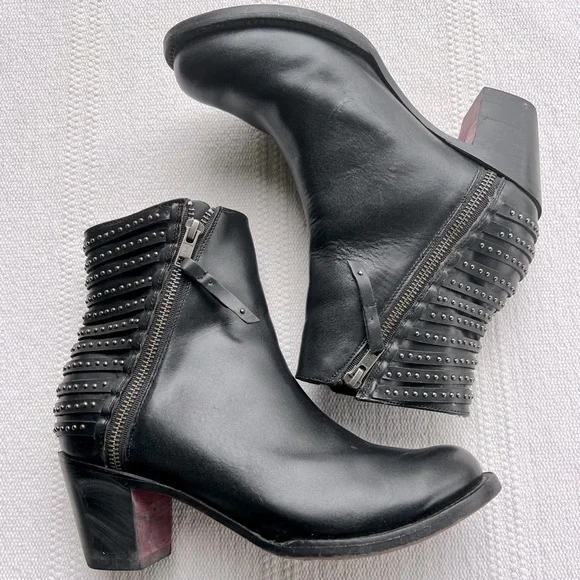 Denver Black Studded Leather Ankle Western Moto Boots Size 8.5 - Picture 2 of 12